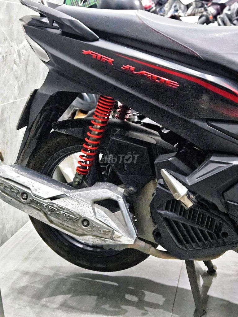 Honda Air Blade 2019 biển số SG Đen. Mua bán Xe máy tại Quận Bình Tân Tp Hồ Chí Minh được đăng bởi Nguyễn Cao Hồng Phúc hình 5