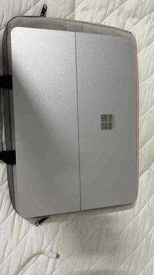 Laptop Surface Studio, màu bạc, như mới. Mua bán Laptop tại Thành phố Buôn Ma Thuột Đắk Lắk được đăng bởi Trần Châu