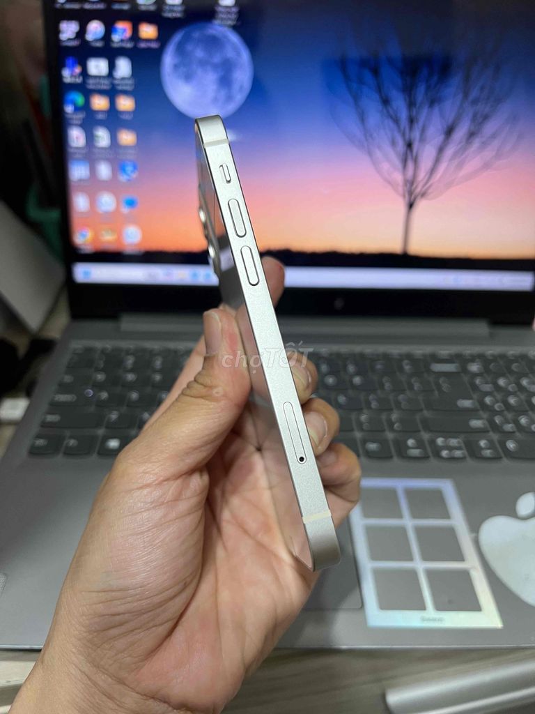 iphone 12 Mini 64G Quốc tế Trắng P100 Zin Đẹp 99. Mua bán Điện thoại tại Huyện Hóc Môn Tp Hồ Chí Minh được đăng bởi Thu hình 4