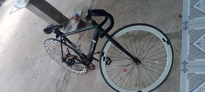Xe đạp fixed gear