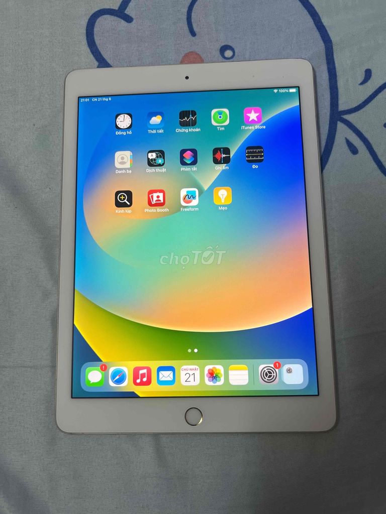 Apple iPad Pro 9.7 Wifi 32GB Vàng zil 100%. Mua bán Máy tính bảng tại Quận Cầu Giấy Hà Nội được đăng bởi Nguyễn Mạnh Thắng hình 1
