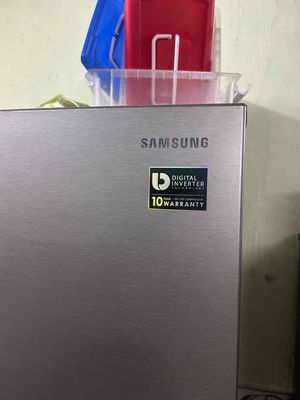 tủ lạnh Samsung inverter màu bạc