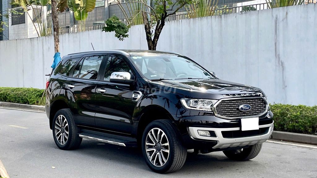 Ford Everest 2020 bản cao cấp 1 cầu giá 8xx. Mua bán Ô tô tại Quận Bắc Từ Liêm Hà Nội được đăng bởi Trung Auto 26 Phạm Văn Đồng hình 3