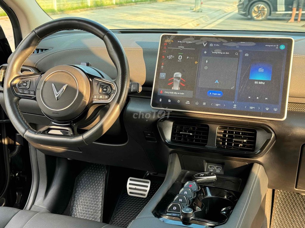 VF8 Eco 2023 GF mua Pin Sdi giảm 70tr đổi xe xăng. Mua bán Ô tô tại Quận Thanh Xuân Hà Nội được đăng bởi hoang tran minh hình 5