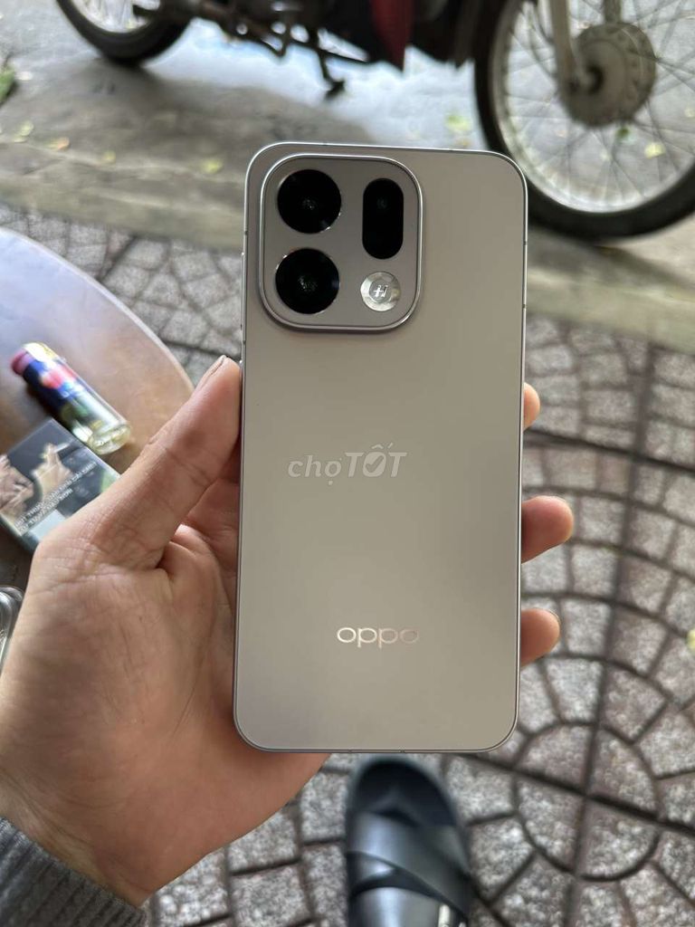 Oppo Finx 9 256GB Bạc Như mới. Mua bán Điện thoại tại Thành phố Thủ Đức Tp Hồ Chí Minh được đăng bởi nam em hình 1