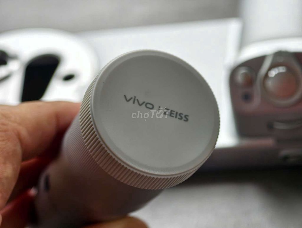 Ống kính Vivo X300 Ultra Bạc Kim loại. Mua bán Máy ảnh, Máy quay tại Quận Ninh Kiều Cần Thơ được đăng bởi Lê Khang hình 1