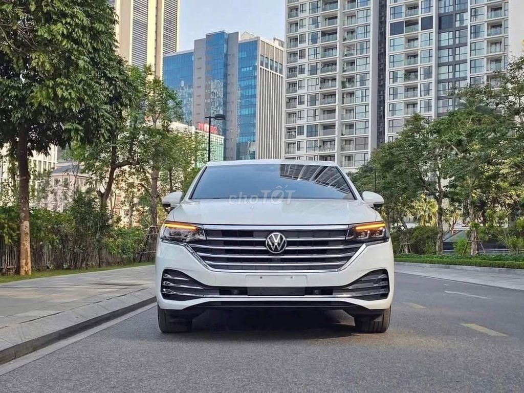 Volkswagen Viloran 2025 – 679 triệu, nhận xe ngay. Mua bán Ô tô tại Thành phố Thủ Đức Tp Hồ Chí Minh được đăng bởi Quang Nguyễn hình 1