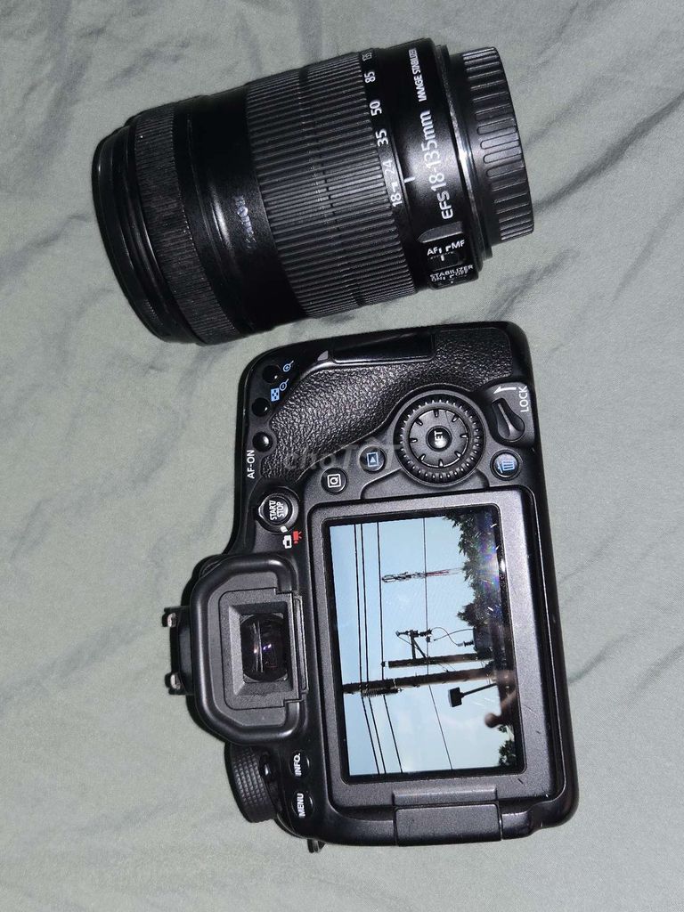 Canon 80D kèm 18-135mm. Mua bán Máy ảnh, Máy quay tại Thị xã Bến Cát Bình Dương được đăng bởi Phuong hình 1