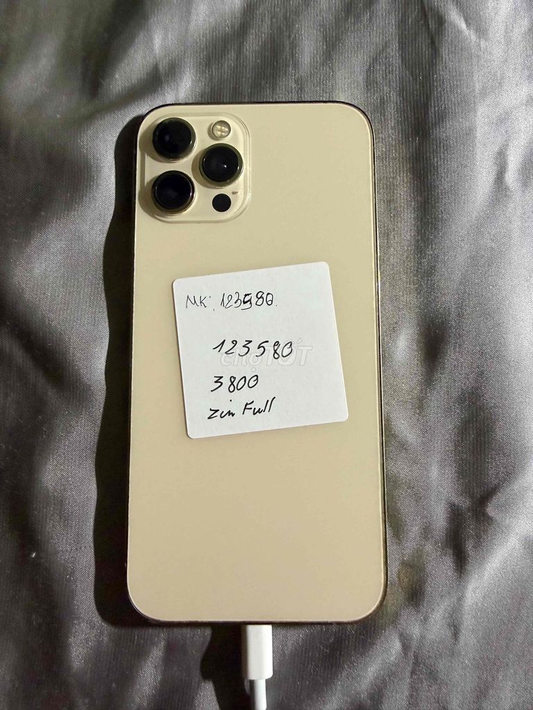 Apple iPhone 12 Pro Max 128GB Vàng. Mua bán Điện thoại tại Quận 12 Tp Hồ Chí Minh được đăng bởi Iphone Quận 12 Ngọc Khánh Store hình 1