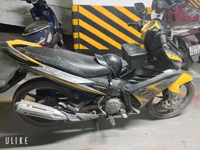 Yamaha Exciter Đen vàng Côn tay. Mua bán Xe máy tại Huyện Thanh Trì Hà Nội được đăng bởi Đặng Tuấn