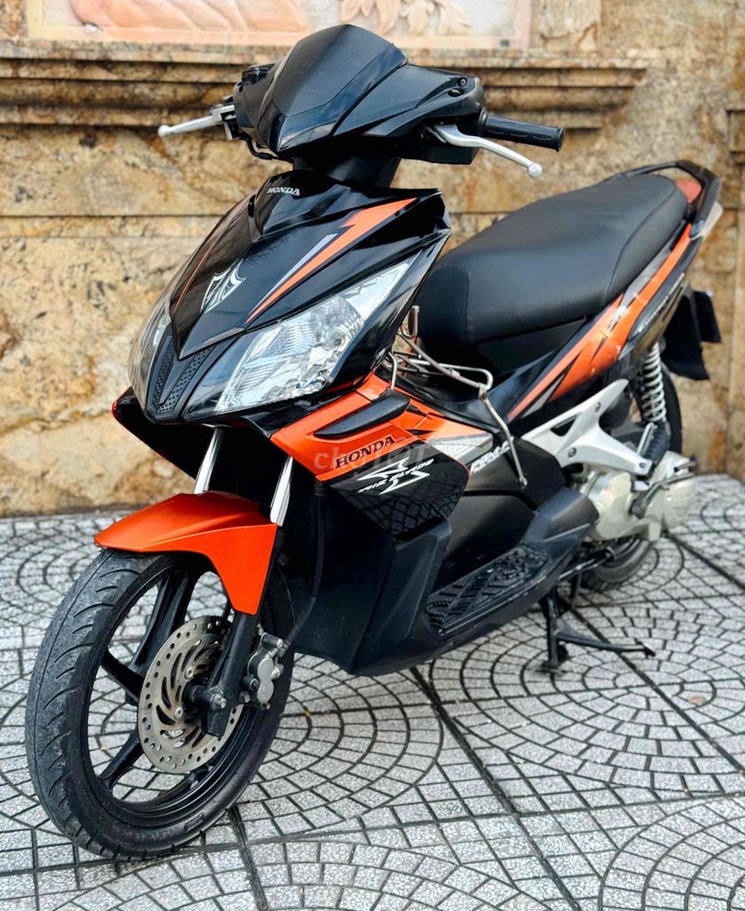 Airblade lên nguyên con thái 2011 xe 9 chủ cực đep. Mua bán Xe máy tại Quận 11 Tp Hồ Chí Minh được đăng bởi Ngọc Hân hình 2