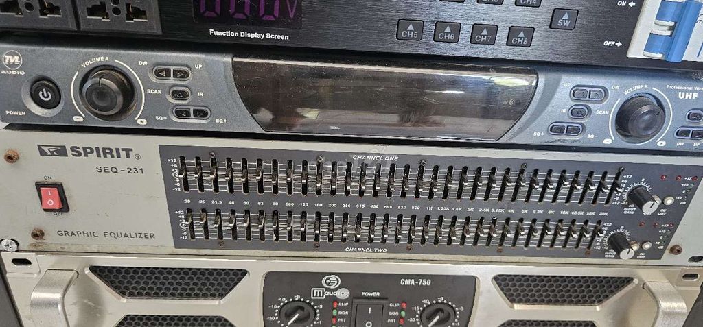 Bộ cân bằng âm thanh Spirit SEQ-231 Xám. Mua bán Tivi, Âm thanh tại Huyện Hàm Thuận Nam Bình Thuận được đăng bởi Hiếu Võ hình 1