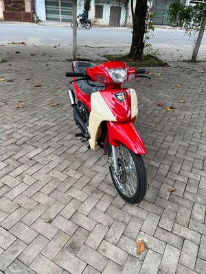 Suzuki xipo 99 trắng đỏ mới 98%