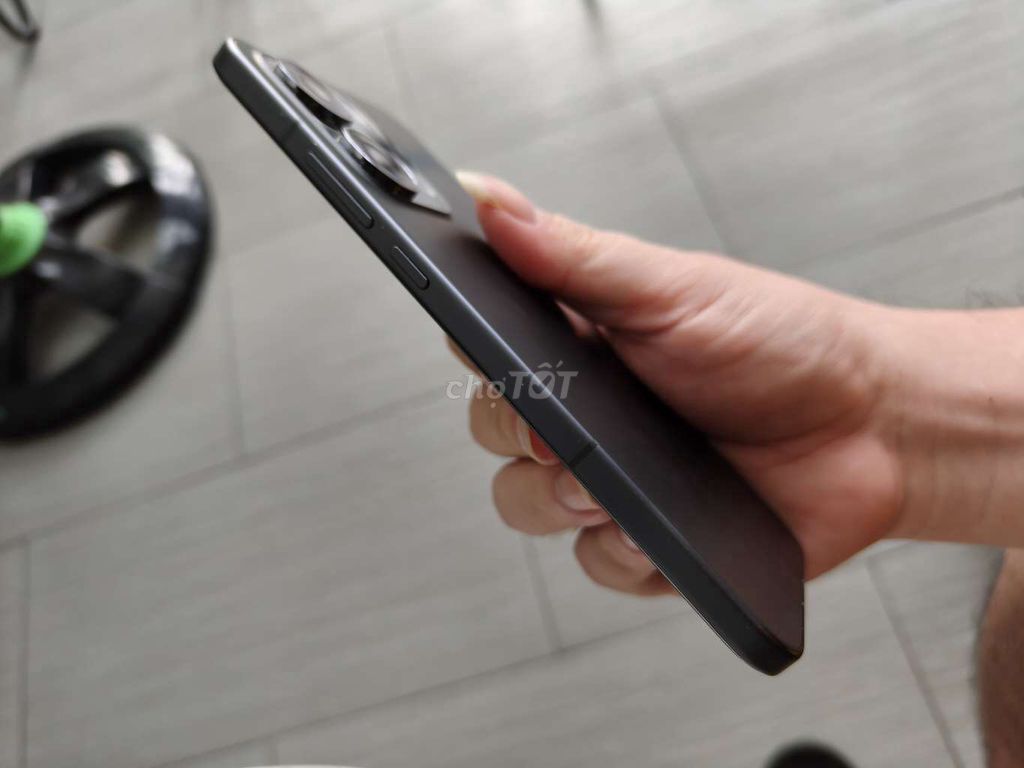 Oppo Reno 13 Pro 5G Đen 12GB/512GB. Mua bán Điện thoại tại Quận 5 Tp Hồ Chí Minh được đăng bởi Táo Dâu Phone hình 4