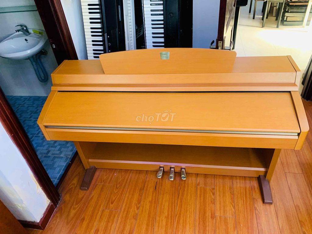 piano yamaha clp 230f