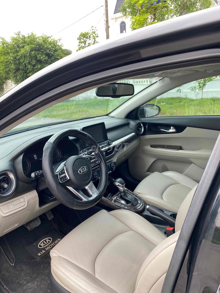 Kia Cerato 2019 1.6 AT Luxury - 69000 km. Mua bán Ô tô tại Huyện Hà Trung Thanh Hóa được đăng bởi OTO CŨ PHƯƠNG NAM hình 10