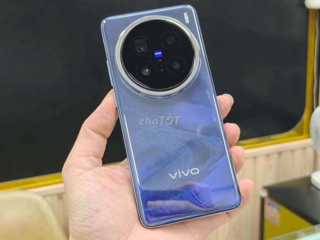 Vivo X200 Pro 5G noi dia 16/512GB giá rẻ. Mua bán Điện thoại tại Quận Hai Bà Trưng Hà Nội được đăng bởi Boss Mobile hình 1