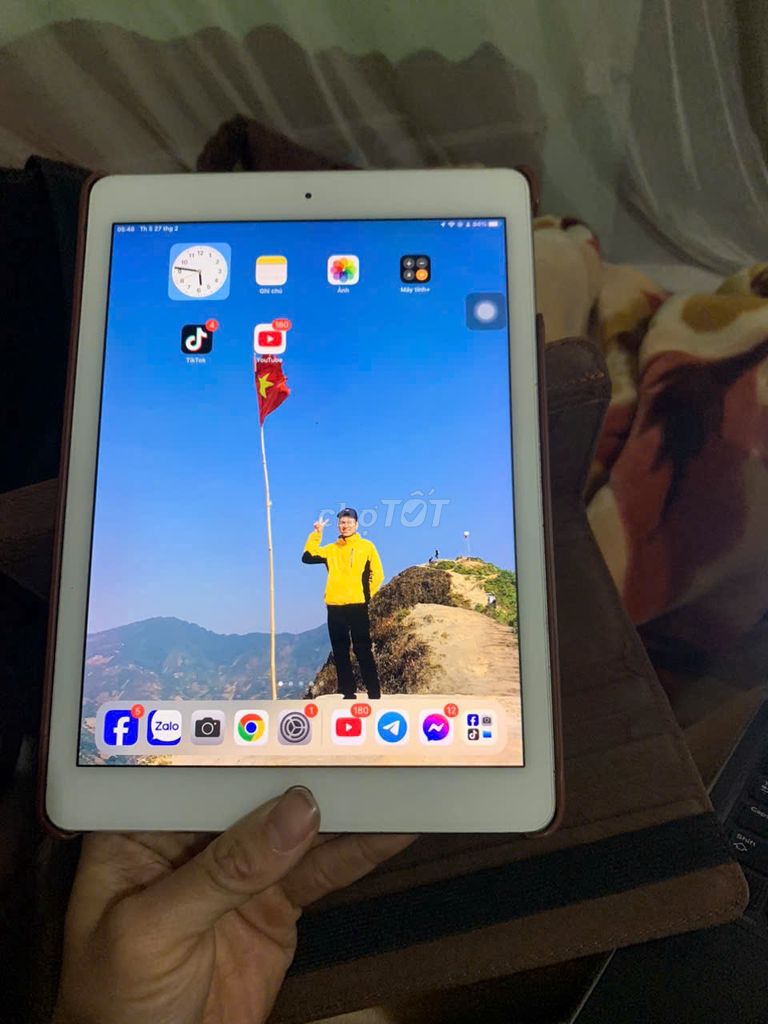 Muốn đổi qua ipad mini nên bán emm này ạ