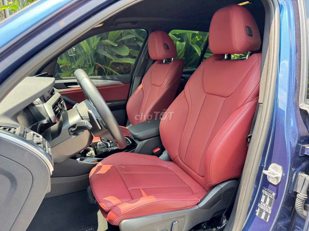BMW X3 20i M Sport 2025 синий 7.600 км