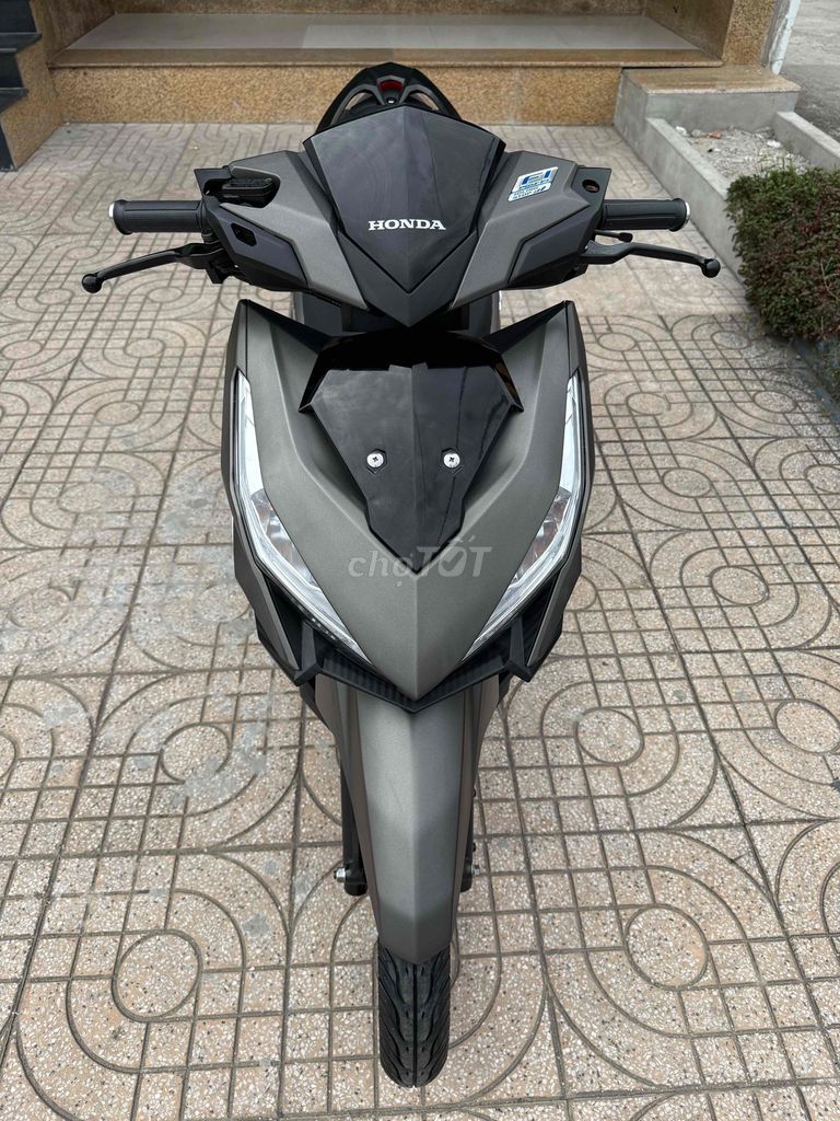 Honda Vario 150 2016 Vàng cát 16384 km. Mua bán Xe máy tại Quận Ô Môn Cần Thơ được đăng bởi Trần Tùng hình 2