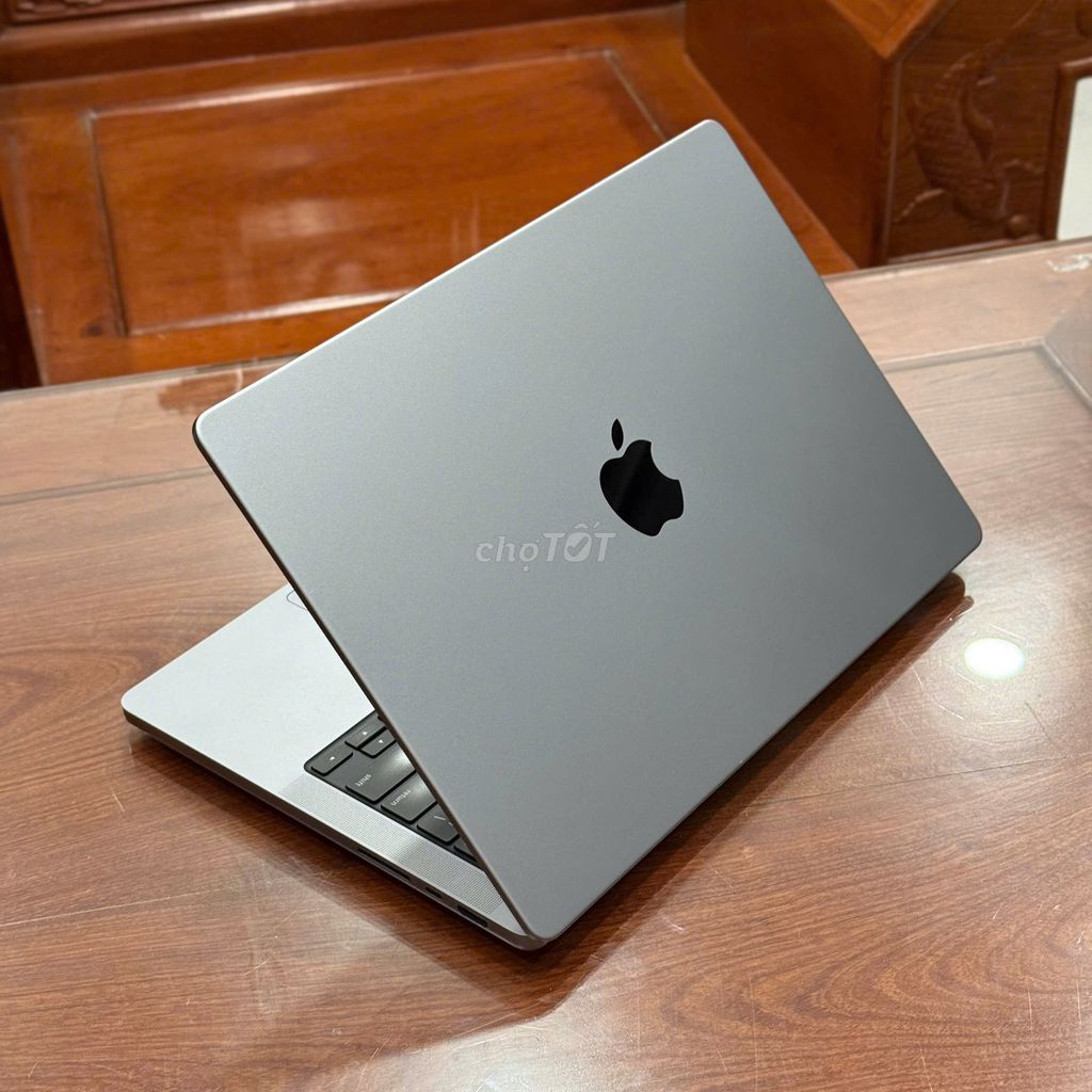 Apple MacBook Pro M1 Pro 14 inch 16GB/1TB Silver. Mua bán Laptop tại Thành phố Thủ Đức Tp Hồ Chí Minh được đăng bởi Doanh Ngọc hình 1