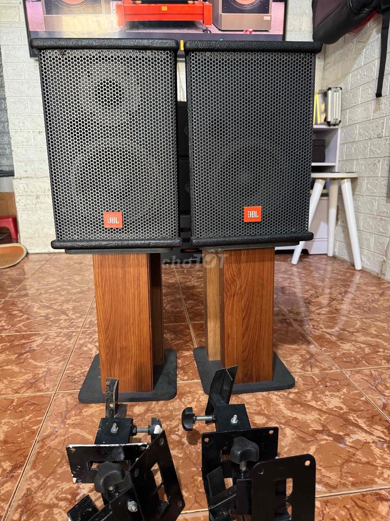 Loa JBL bass 16cm. karaoke trợ lời. Mua bán Tivi, Âm thanh tại Quận Tân Phú Tp Hồ Chí Minh được đăng bởi NGUYỄN SƠN hình 1