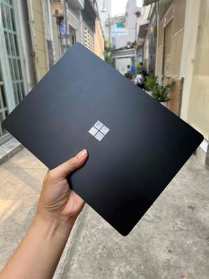 Surface Laptop 5 13 và 15inh i7-16-512 đẹp new. Mua bán Laptop tại Quận Gò Vấp Tp Hồ Chí Minh được đăng bởi Linh Surface Bảo Bảo