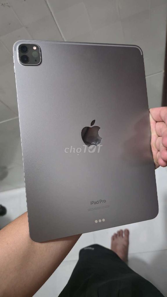 Apple iPad Pro M2 11 inch 128GB Xám. Mua bán Máy tính bảng tại Thành phố Tân An Long An được đăng bởi Phước hình 1
