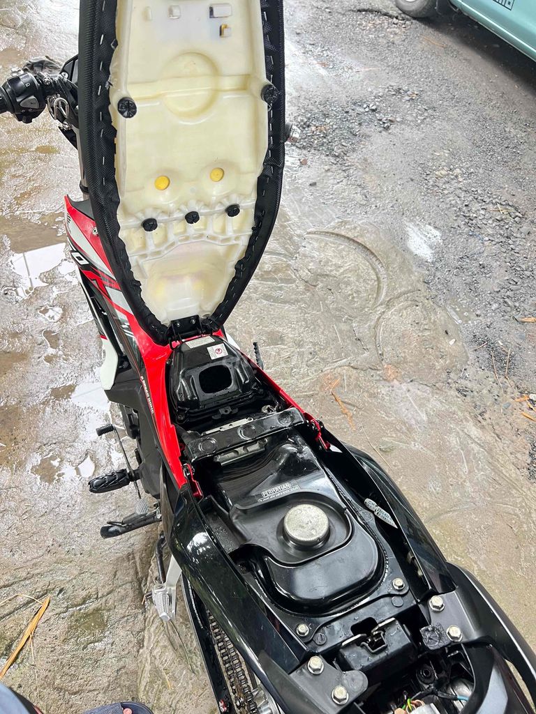 Honda Sonic 150 Đen bóng, Đỏ, Trắng. Mua bán Xe máy tại Huyện Lai Vung Đồng Tháp được đăng bởi Hoài Tính hình 6