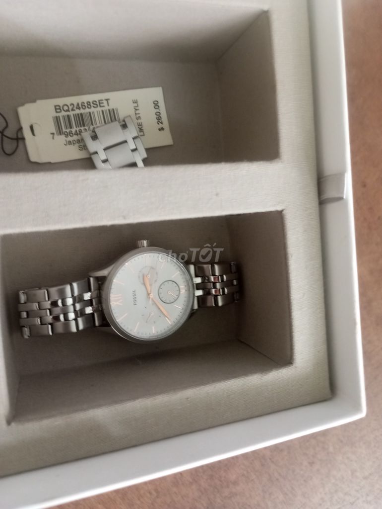 Fossil BQ2468SET Nữ Bạc Kim loại. Mua bán Đồng hồ tại Quận Tân Bình Tp Hồ Chí Minh được đăng bởi Vũ Lusi hình 1