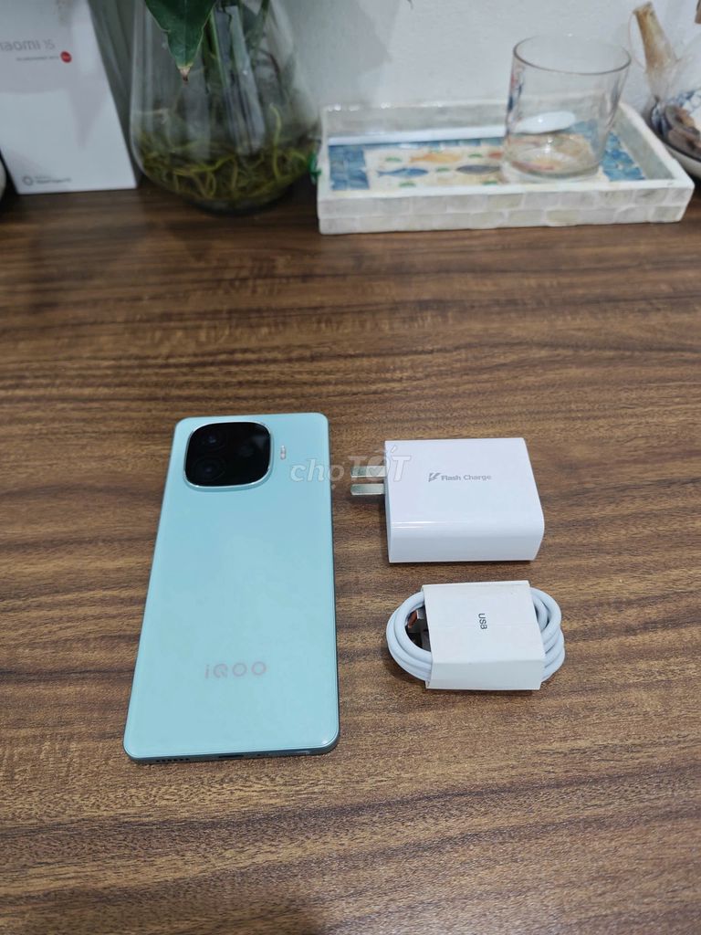 Vivo IQOO Z9 5G 8/128 sạc 80w có ship COD. Mua bán Điện thoại tại Quận Hoàng Mai Hà Nội được đăng bởi Trần Ngọc Hiếu hình 1