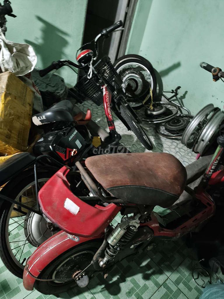 Cần thanh lý xác xe đạp điện như hình. Mua bán Xe điện tại Thành phố Thủ Dầu Một Bình Dương được đăng bởi Hoàng  hình 3