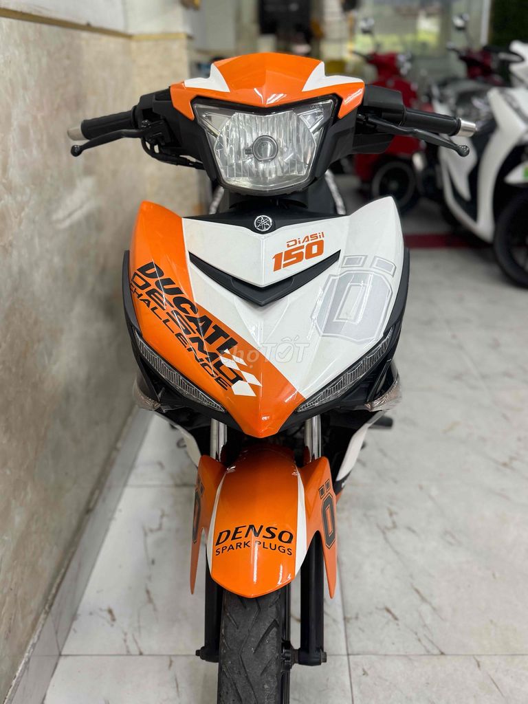 Ex 150 đời 2018 trắng cam đen siêu đẹp 43D1-689.87. Mua bán Xe máy tại Quận Sơn Trà Đà Nẵng được đăng bởi Minh Dũng bán trả góp 136 vân đồn  hình 2