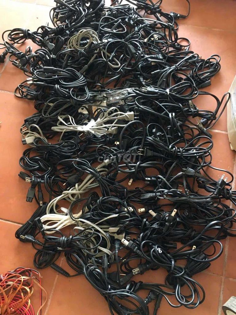 Dây nguồn só 8 hàng Nhật bãi xịn lõi đòng. Mua bán Nội thất, đồ gia dụng khác tại Huyện An Lão Hải Phòng được đăng bởi Nguyễn Phúc hình 1