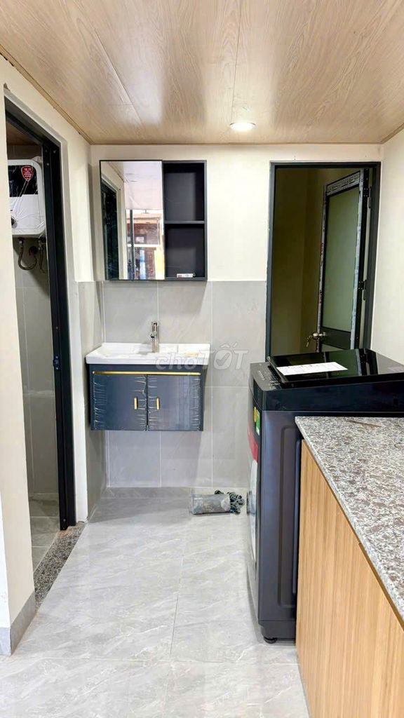 Продажа 4-этажного апарт-отеля на 16 номеров, улица Кау До-Туи Лоан, Кам Ле