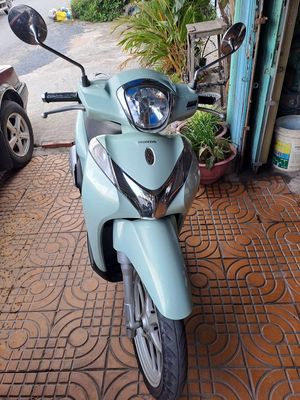 SH Mode 2015 nguyên zin đẹp như xe thùng 9 chủ bao. Mua bán Xe máy tại Thành phố Sa Đéc Đồng Tháp được đăng bởi Anh Thành