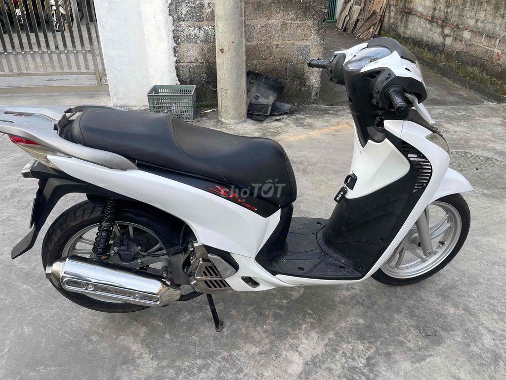 Cần bán sh 125 2014 máy zin lên fom ý. Mua bán Xe máy tại Quận Kiến An Hải Phòng được đăng bởi Đức Anh  hình 2