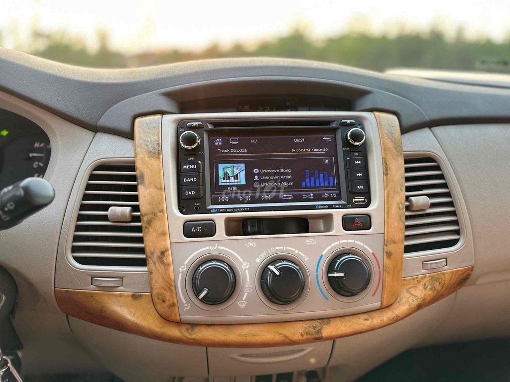 Toyota Innova 2014 E Bạc. Mua bán Ô tô tại Quận Hà Đông Hà Nội được đăng bởi Ánh Minh hình 5