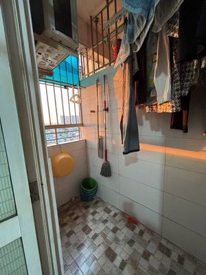 Bán gấp căn hộ Vĩnh tường, 93 m2, 2 PN, 2 wc, 2 ban công, sổ Hồng sẵn