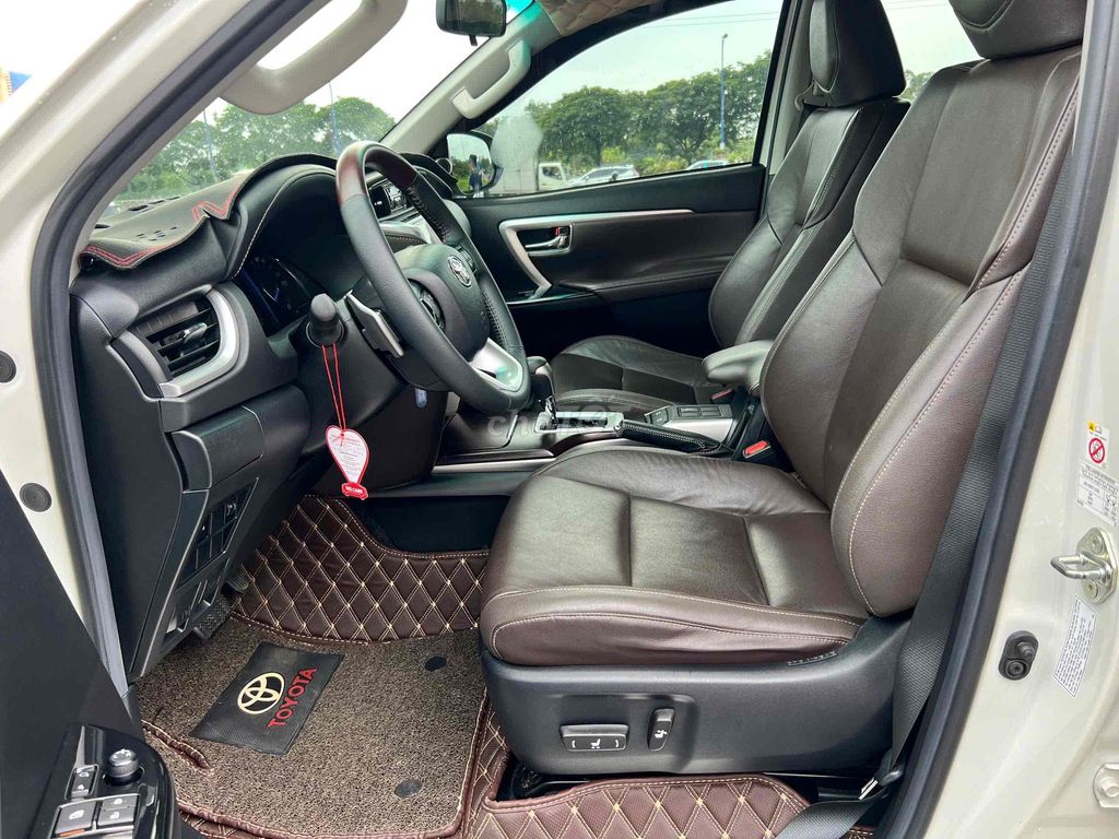 Fortuner Máy Dầu 2020 - Siêu Lướt 26,000km. Mua bán Ô tô tại Quận Gò Vấp Tp Hồ Chí Minh được đăng bởi Lộc Xe Cũ Toyota Đông Sài Gòn Nguyễn Văn Lượng hình 11