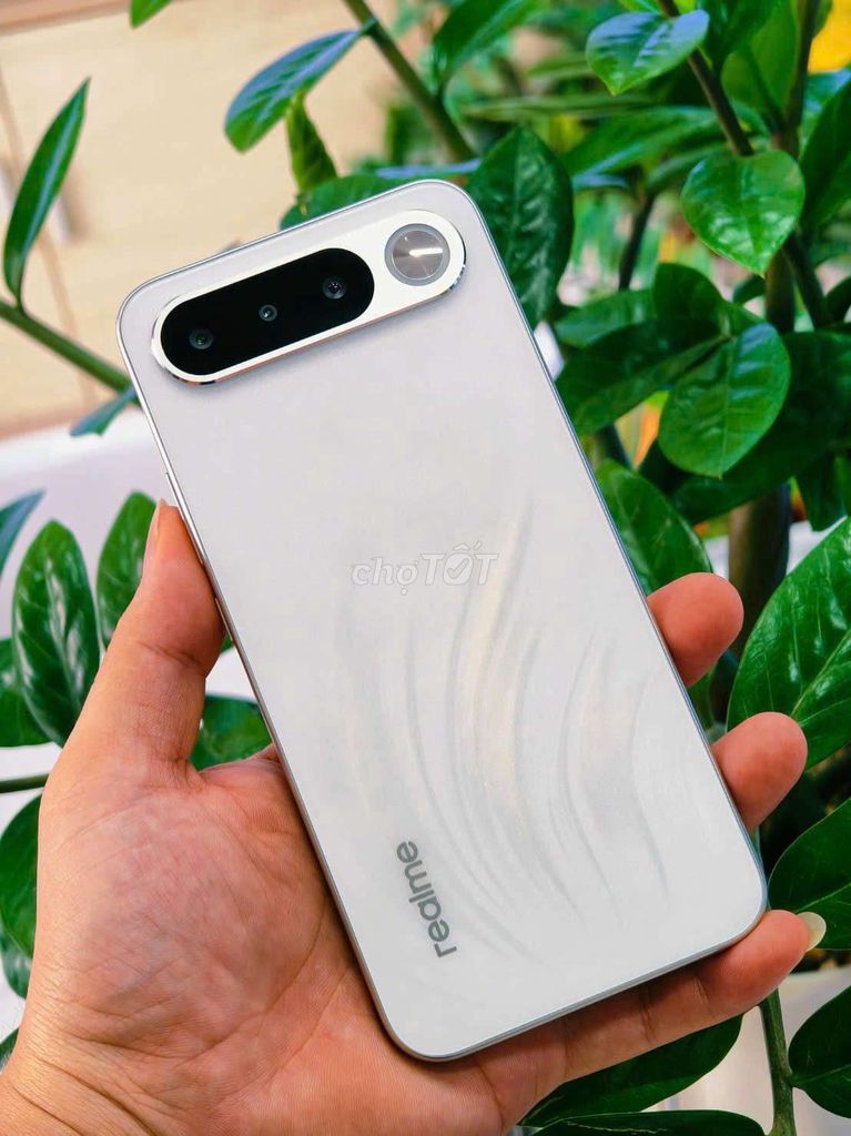 Realme 16 5G 8GB/256GB Air White. Mua bán Điện thoại tại Huyện Nhơn Trạch Đồng Nai được đăng bởi thanh toàn mobile Nhơn trạch  hình 1