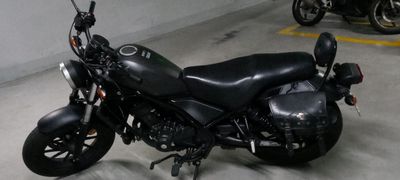 Xe moto Rebell 300 đen xám