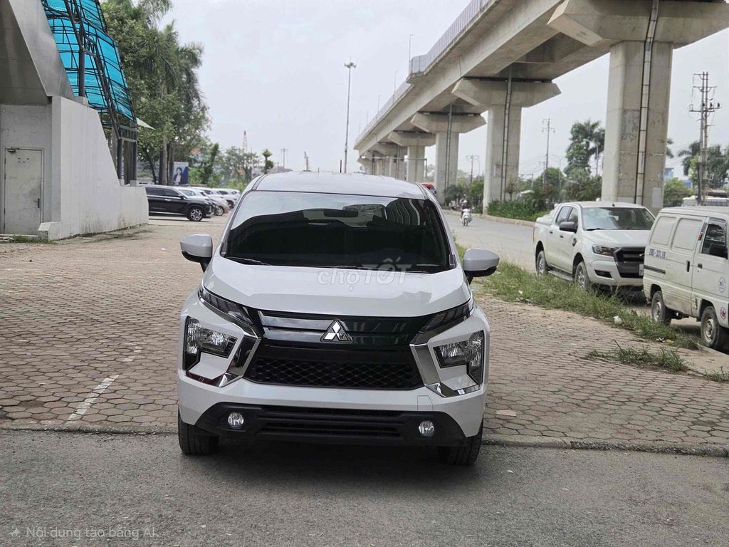 Toyota Ha Dong продает Xpander AT 2025 Белый 15000 км