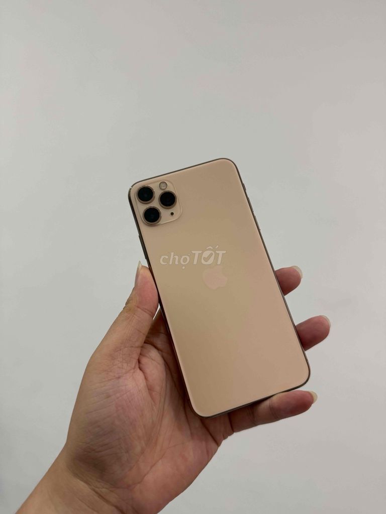 Apple iPhone 11 Pro Max 64GB Vàng Đã dùng. Mua bán Điện thoại tại Thành phố Nha Trang Khánh Hòa được đăng bởi An Nam apple hình 1