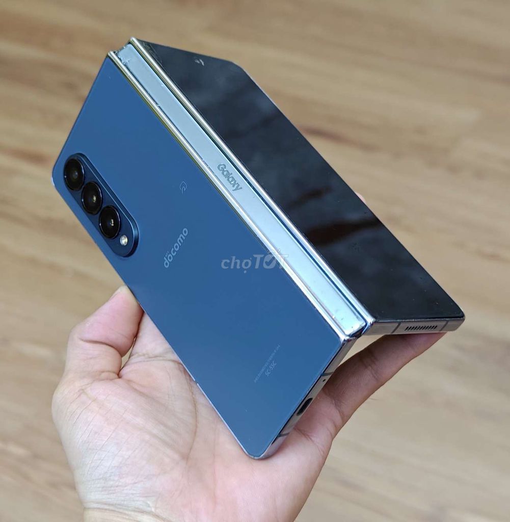 Samsung Galaxy Z Fold 4 256GB Xám Nhật 98%. Mua bán Điện thoại tại Quận Thanh Khê Đà Nẵng được đăng bởi Kim Hoa hình 1