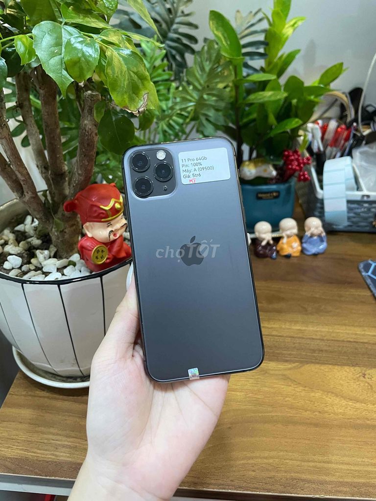Apple iPhone 11 Pro 64GB Đen - Zin Pin new 100%. Mua bán Điện thoại tại Huyện Hóc Môn Tp Hồ Chí Minh được đăng bởi Luân Hoài hình 1
