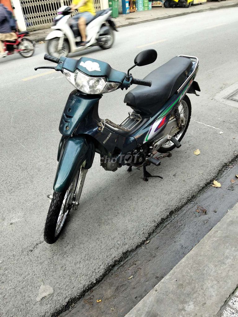 Wave alpha liên doanh bstp máy móc êm ru. Mua bán Xe máy tại Quận 12 Tp Hồ Chí Minh được đăng bởi Tien Dinh hình 4