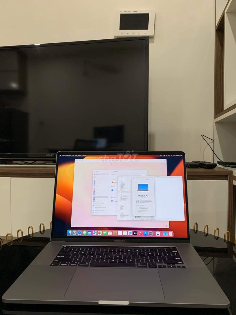 mac pro 16inch 3k 2019 i9 ram 16gb ssd 512