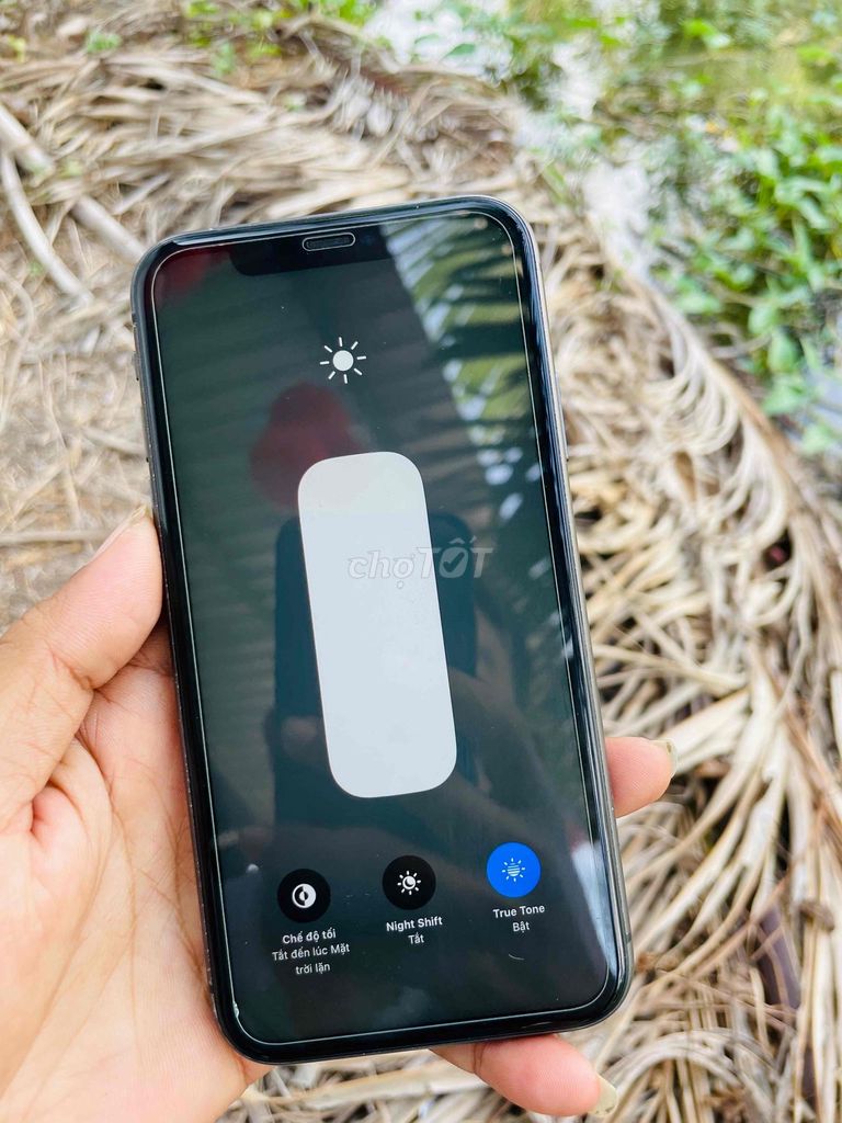 Apple iPhone 11 64GB Đen. Mua bán Điện thoại tại Huyện Long Mỹ Hậu Giang được đăng bởi nguyễn tân hình 1