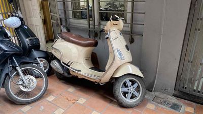 bán xe Vespa LX125. Mua bán Xe máy tại Quận Đống Đa Hà Nội được đăng bởi Vũ Quang Thái
